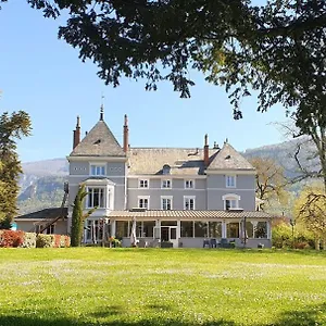 Domaine Des Cedres - Hotel, Et Insolites Hotel